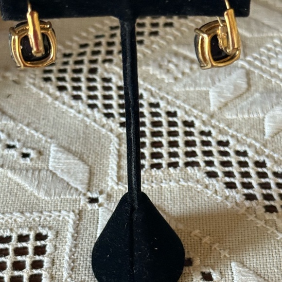 Kate Spade Drop Earrings. Black stone with Gold Wire. Stone length 0.5 “ - Picture 5 of 8